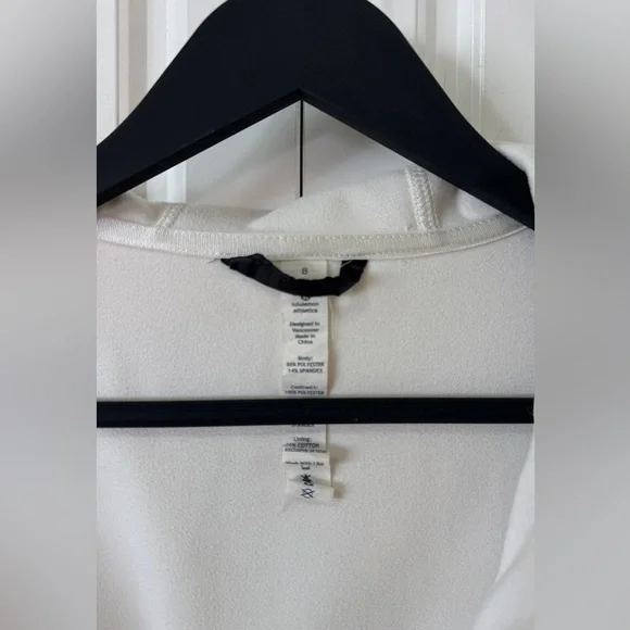 Lululemon Uba Hoodie Softshell | Size 8 - Picture 11 of 13